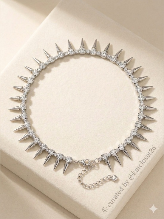 H&M Jewelry - [ARCHIVE DROP 01] Y2K H&M "Jimmy Choo Era" Spike Choker - EUC
